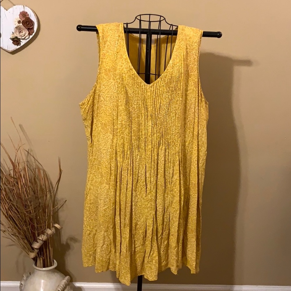 Old Navy dress / top